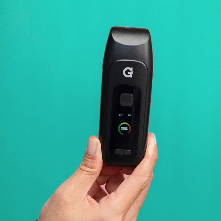 Gpen Dash Plus Vaporizer Storlek i handen